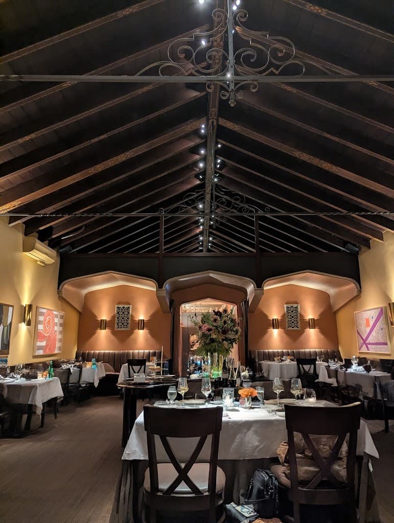 Restaurant atmosphere