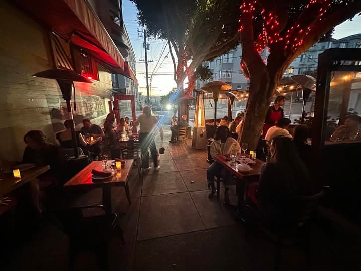 Restaurant atmosphere