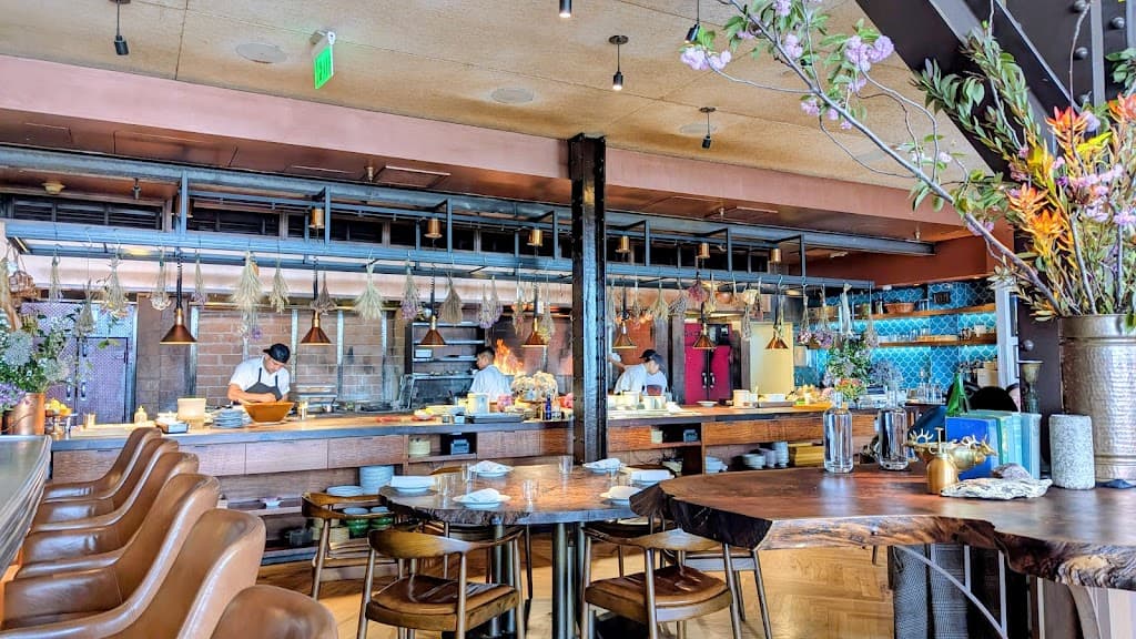 Restaurant atmosphere