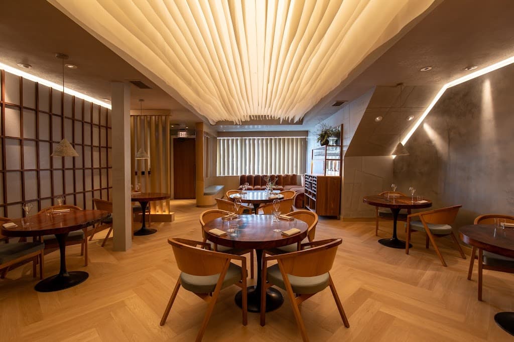 Restaurant atmosphere