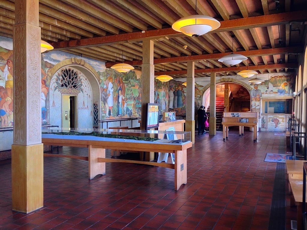 Restaurant atmosphere