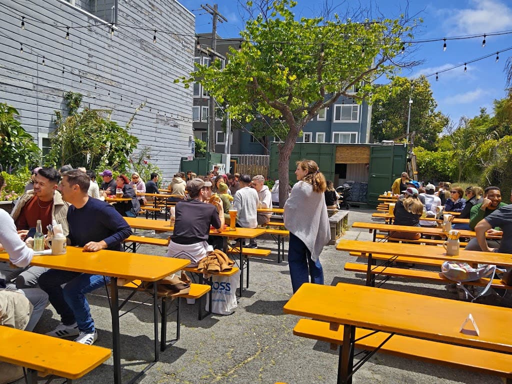 Restaurant atmosphere