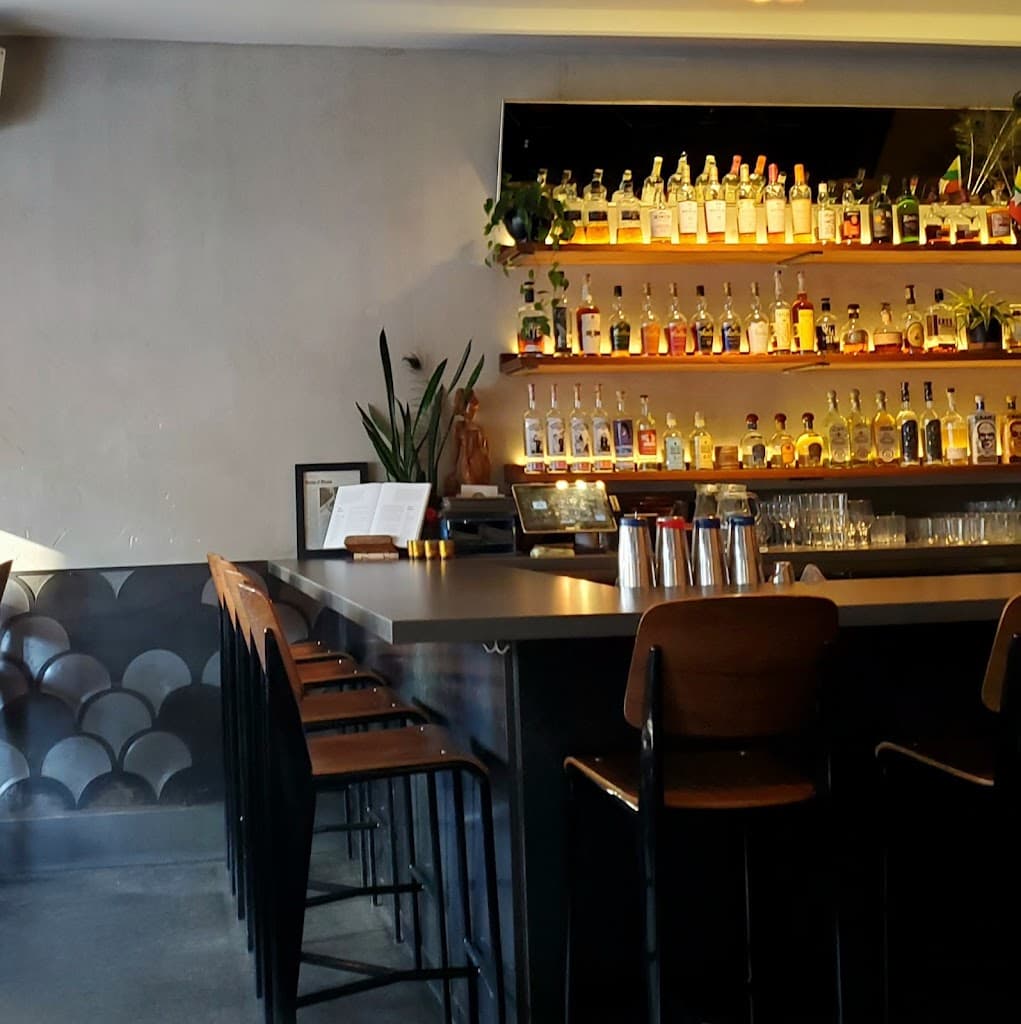 Restaurant atmosphere