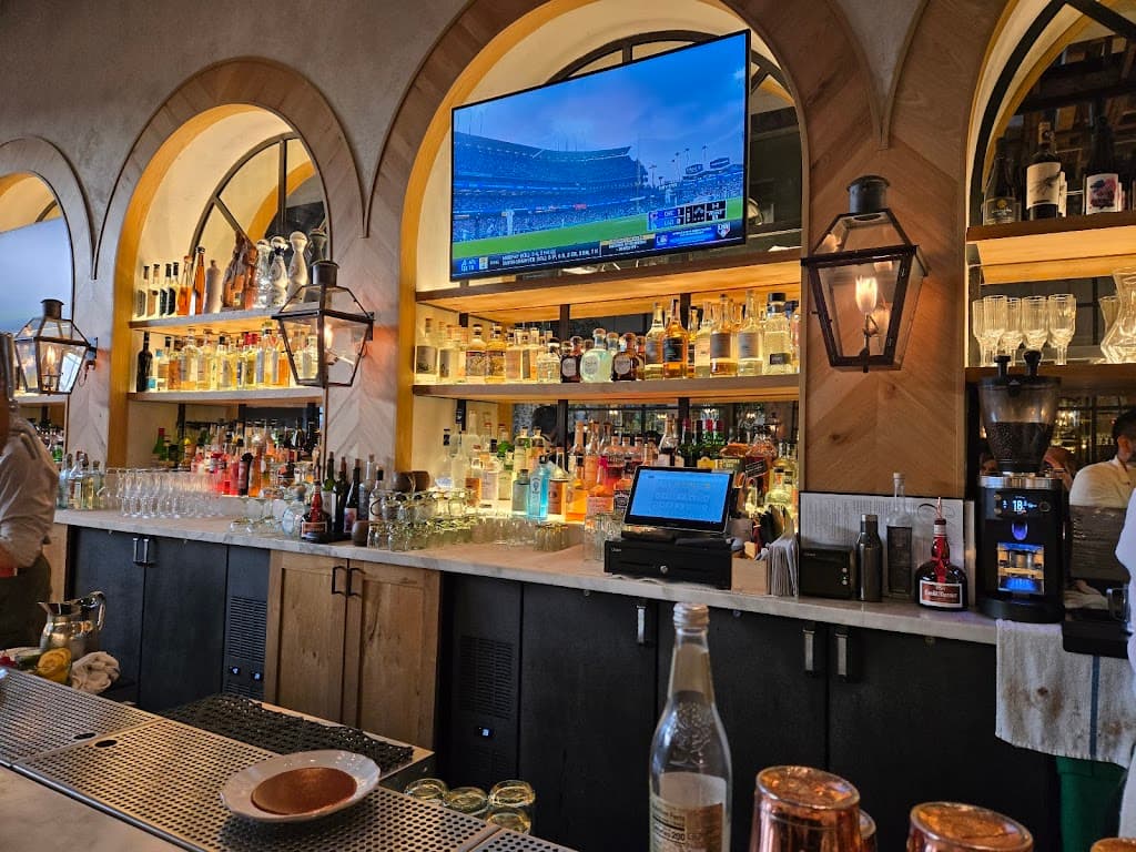 Restaurant atmosphere