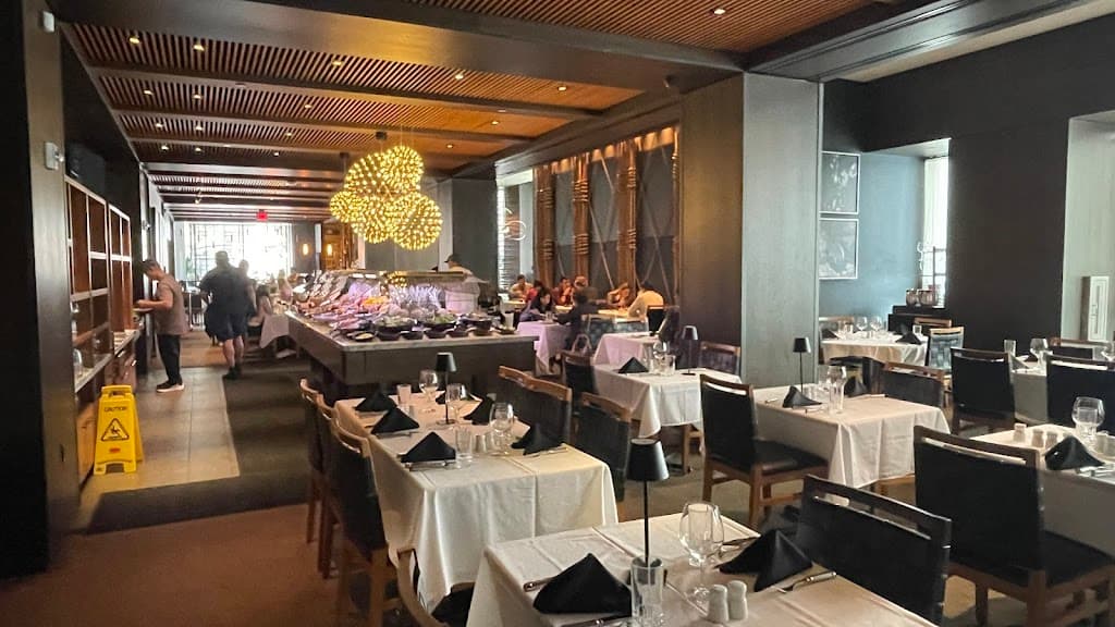Restaurant atmosphere