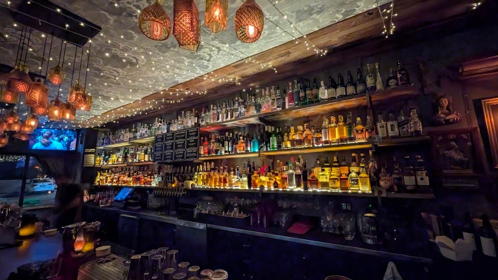 Restaurant atmosphere