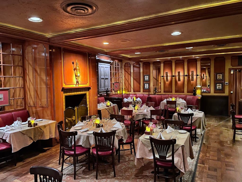 Restaurant atmosphere