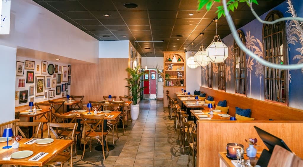 Restaurant atmosphere