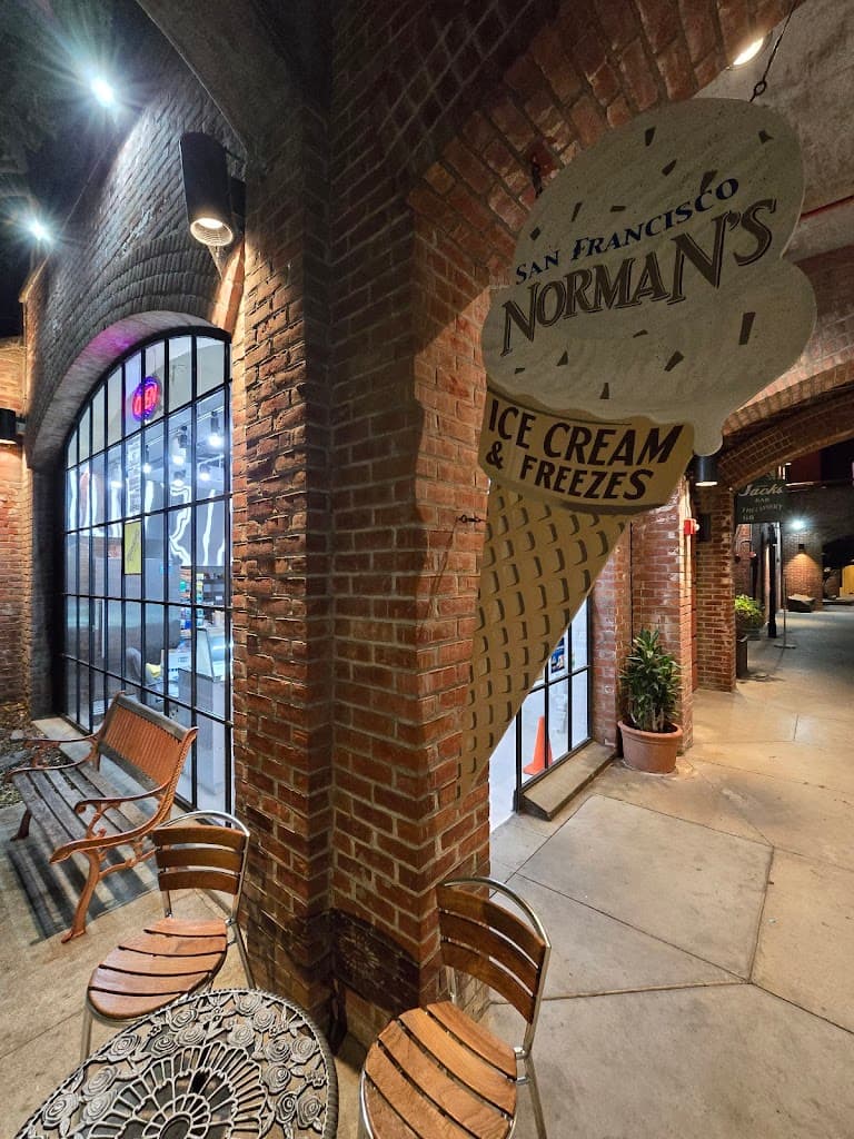 Restaurant atmosphere