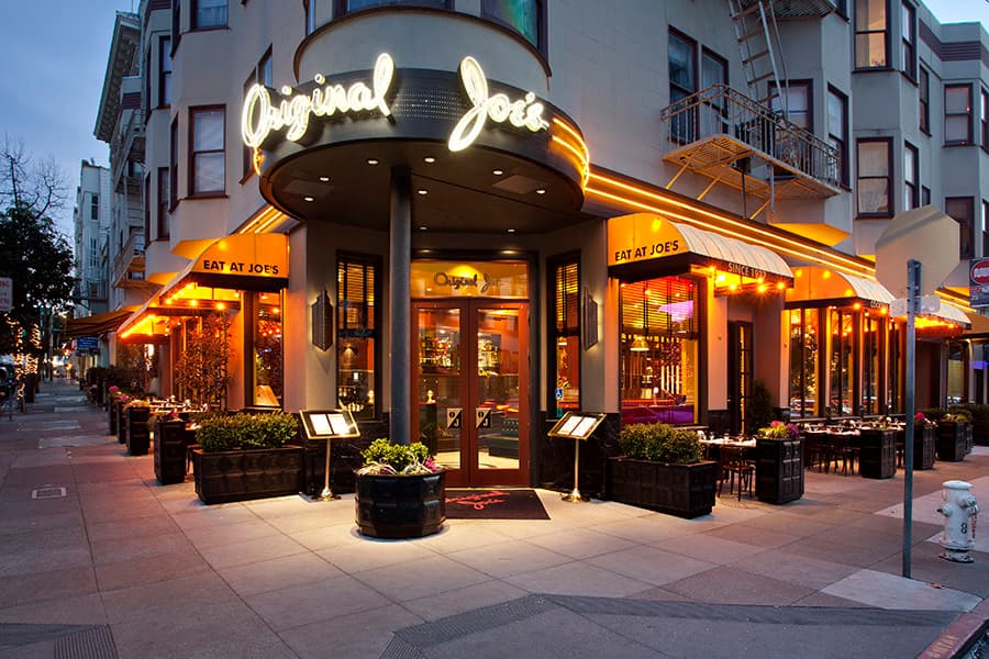 Restaurant atmosphere