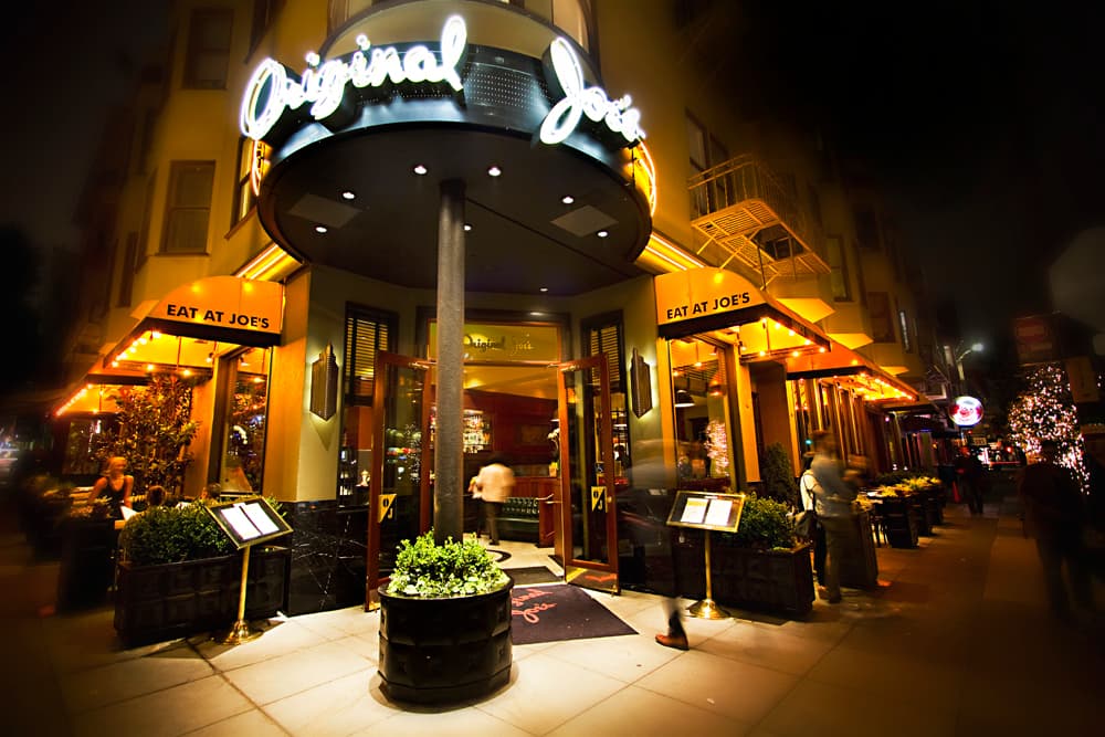 Restaurant atmosphere
