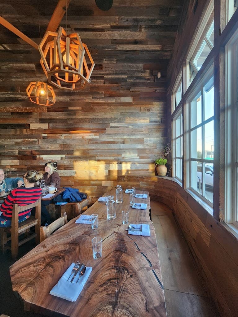 Restaurant atmosphere