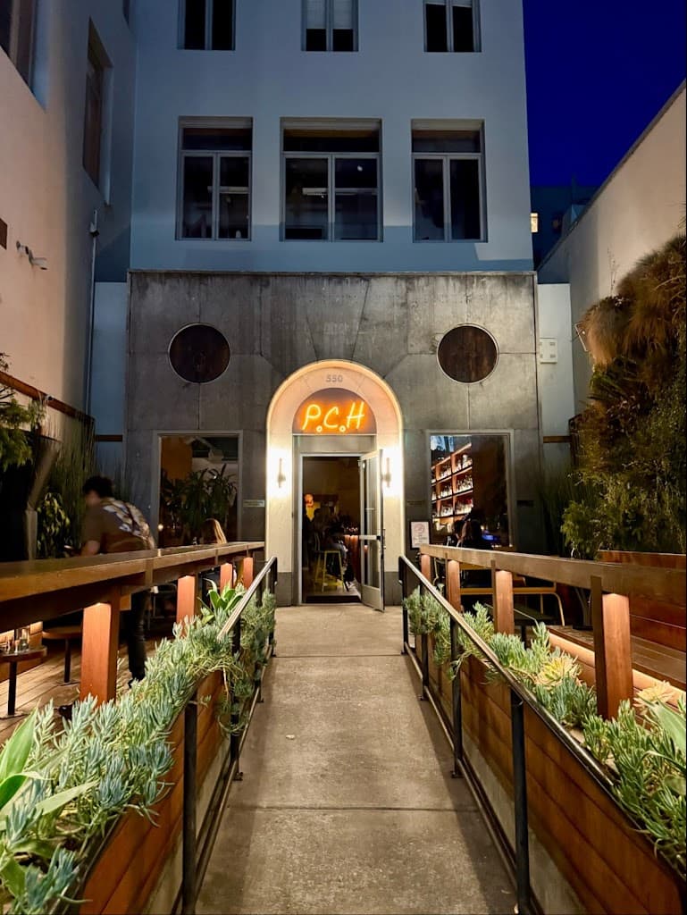 Restaurant atmosphere