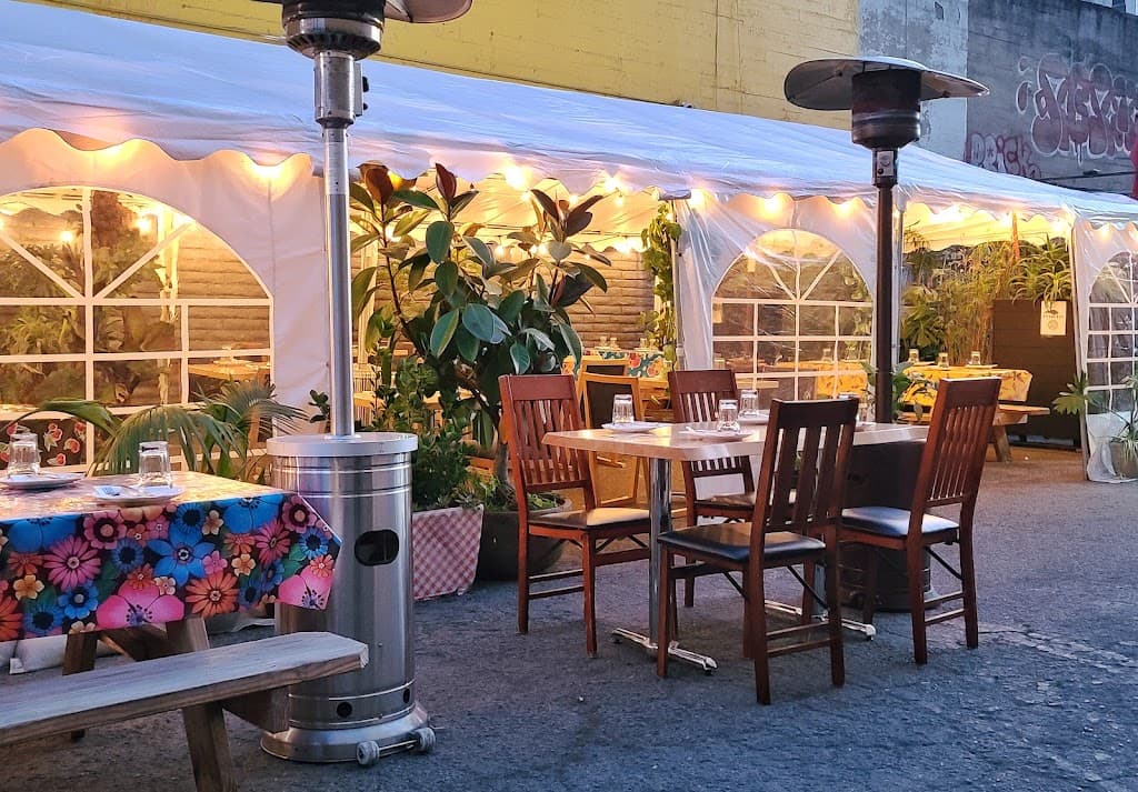 Restaurant atmosphere