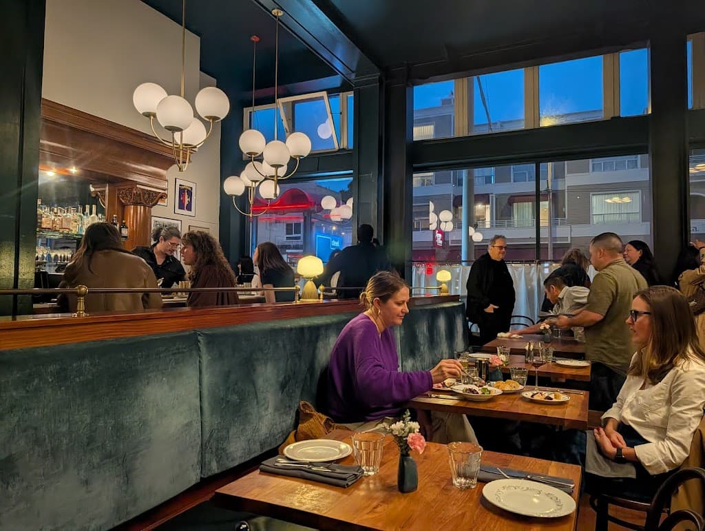 Restaurant atmosphere