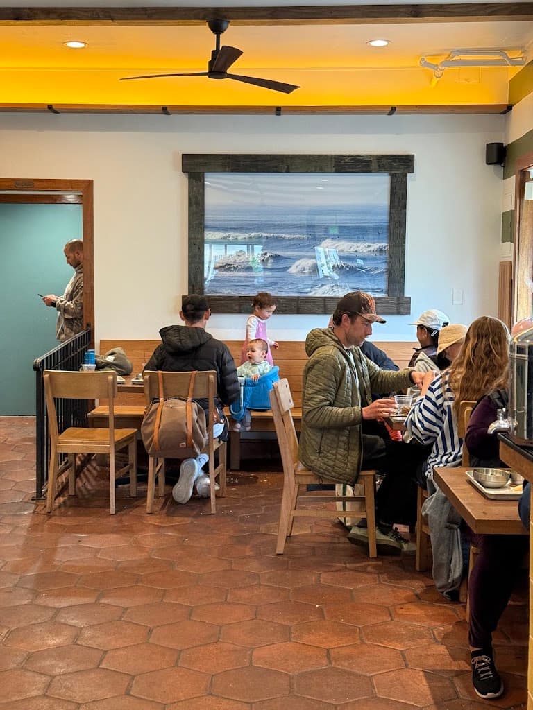 Restaurant atmosphere