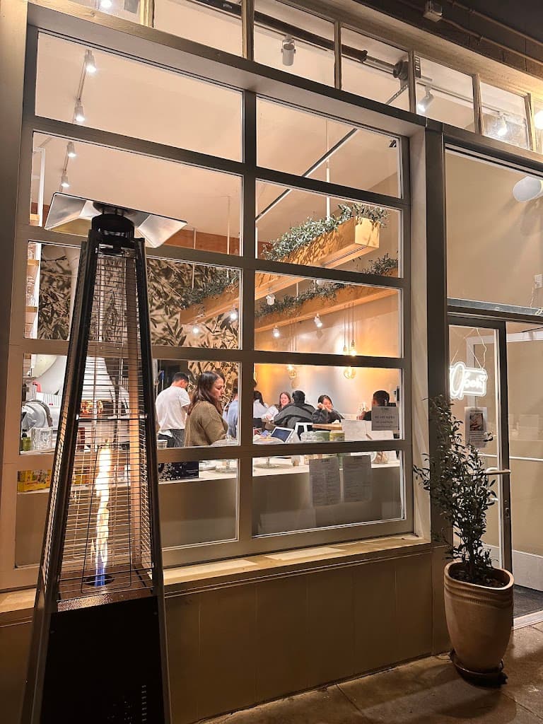 Restaurant atmosphere