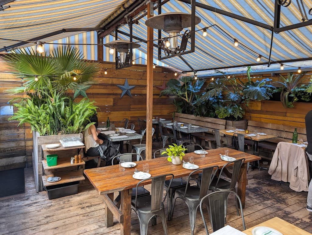 Restaurant atmosphere