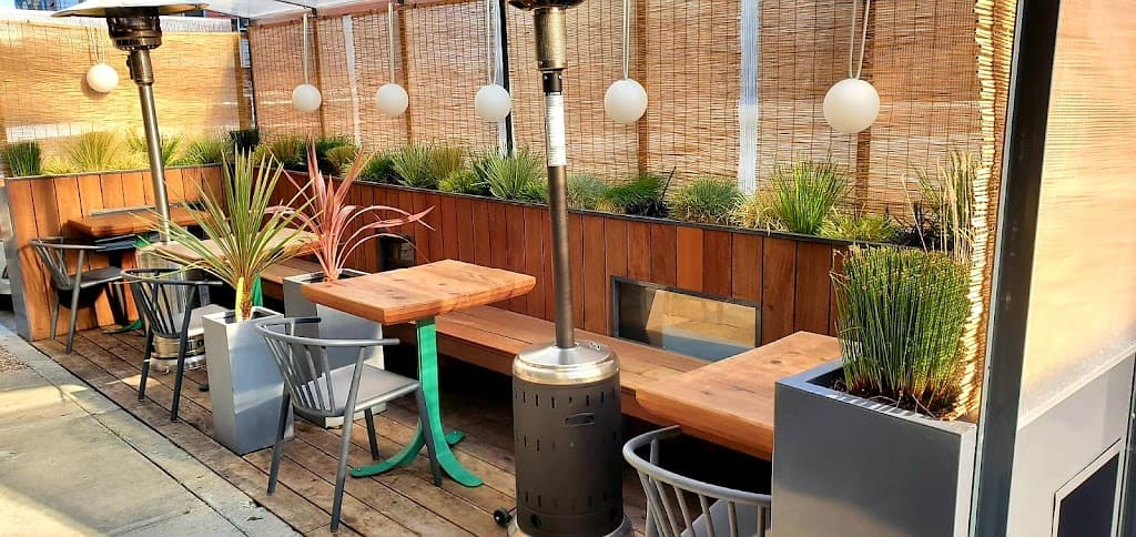 Restaurant atmosphere