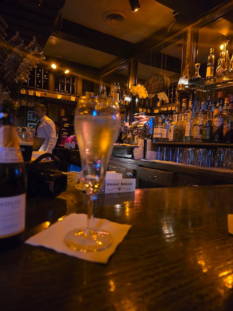 Restaurant atmosphere