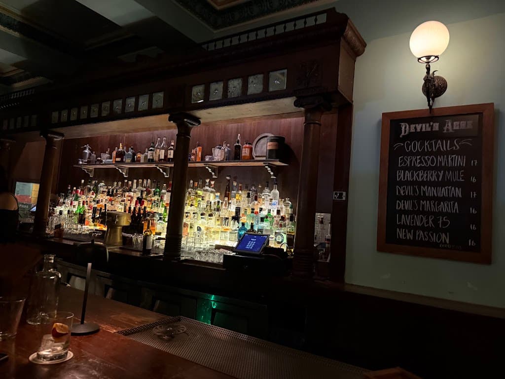 Restaurant atmosphere