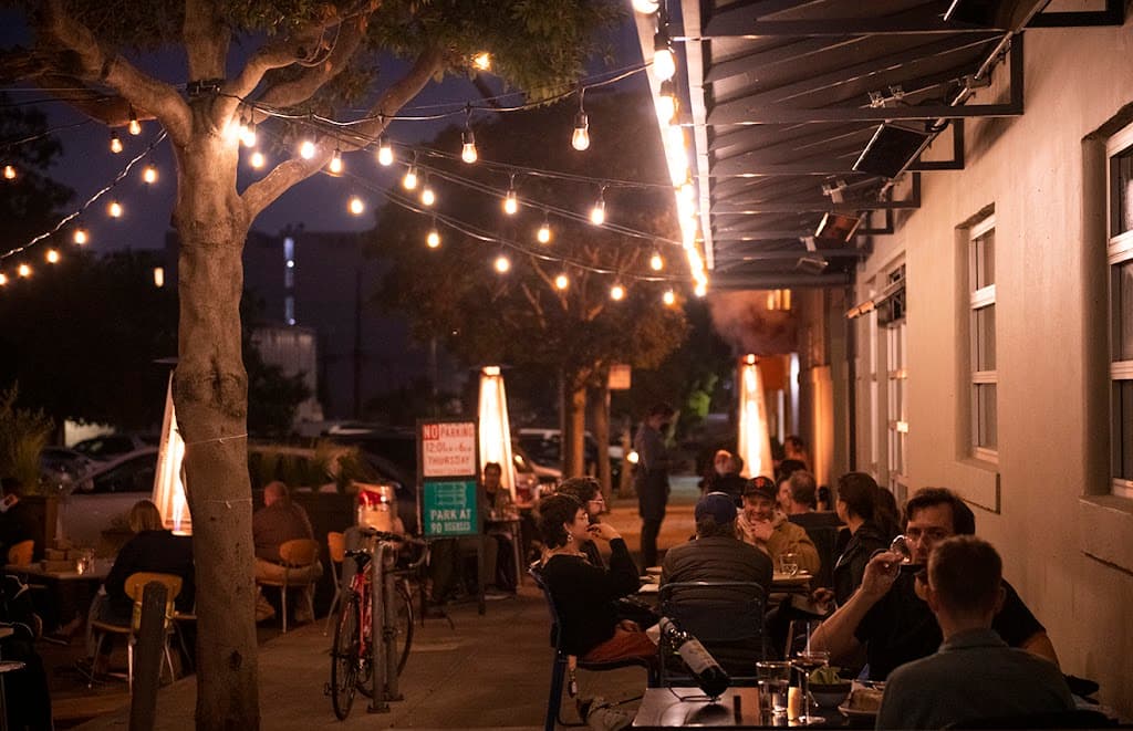 Restaurant atmosphere