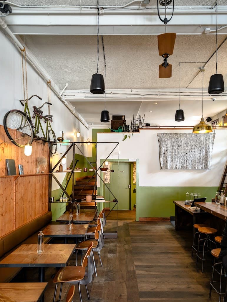 Restaurant atmosphere
