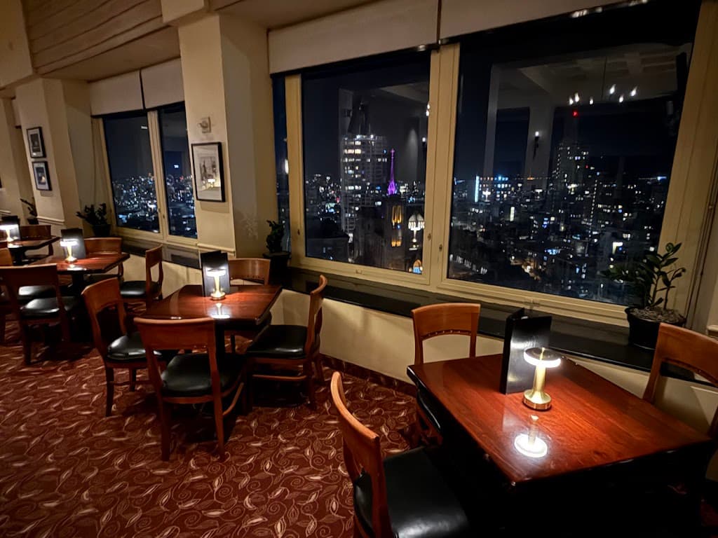 Restaurant atmosphere