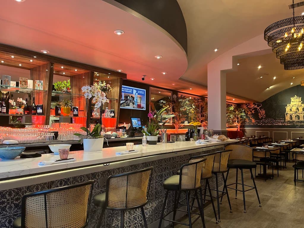 Restaurant atmosphere