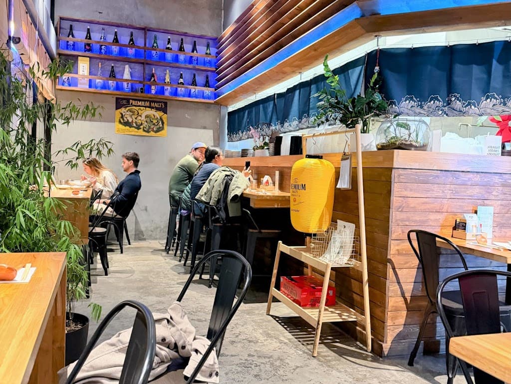 Restaurant atmosphere