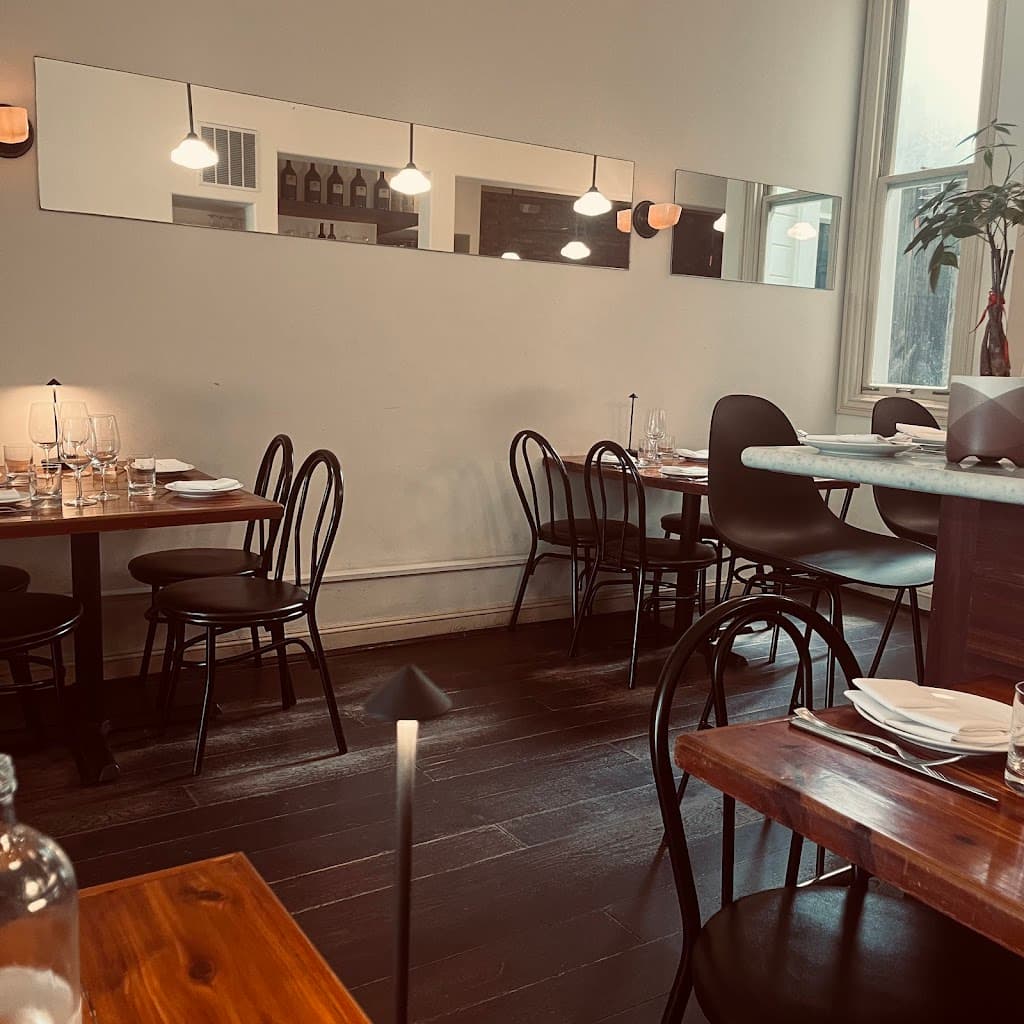 Restaurant atmosphere