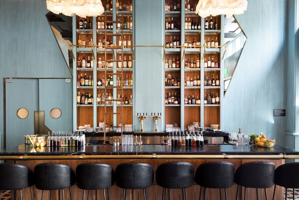 Restaurant atmosphere