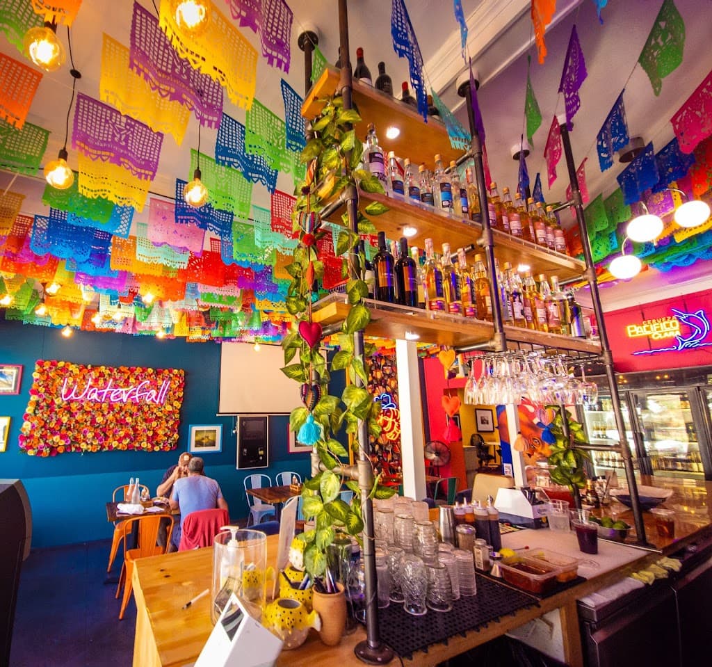 Restaurant atmosphere