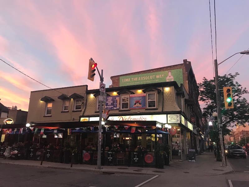 Cafe Diplomatico Restaurant & Pizzeria