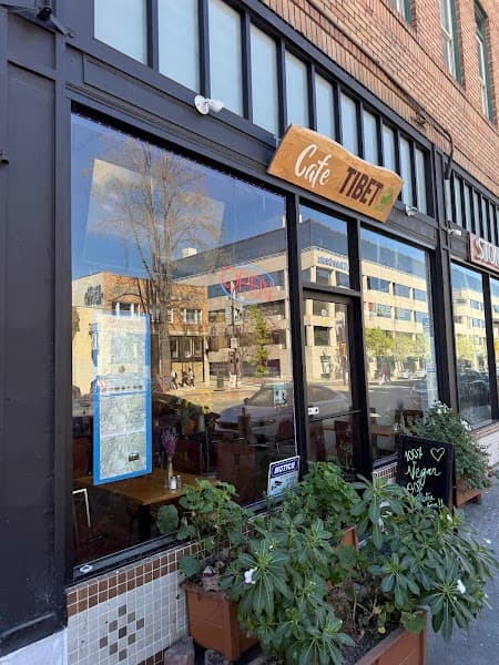 Café Tibet: A Vegan Restaurant