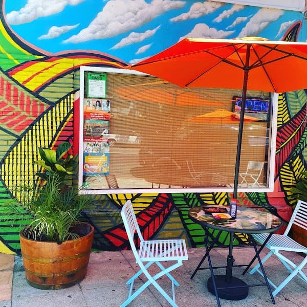Cocobreeze Caribbean Restaurant and Bakery