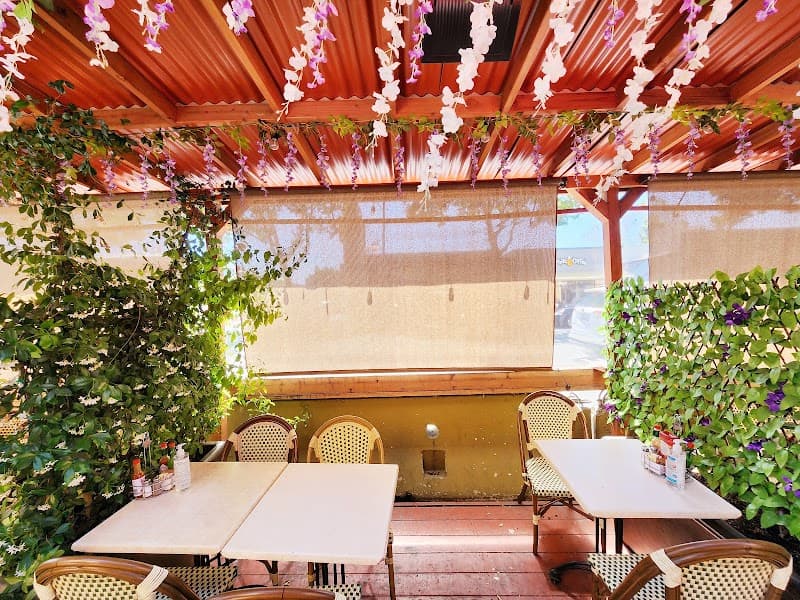 Crepevine Restaurants