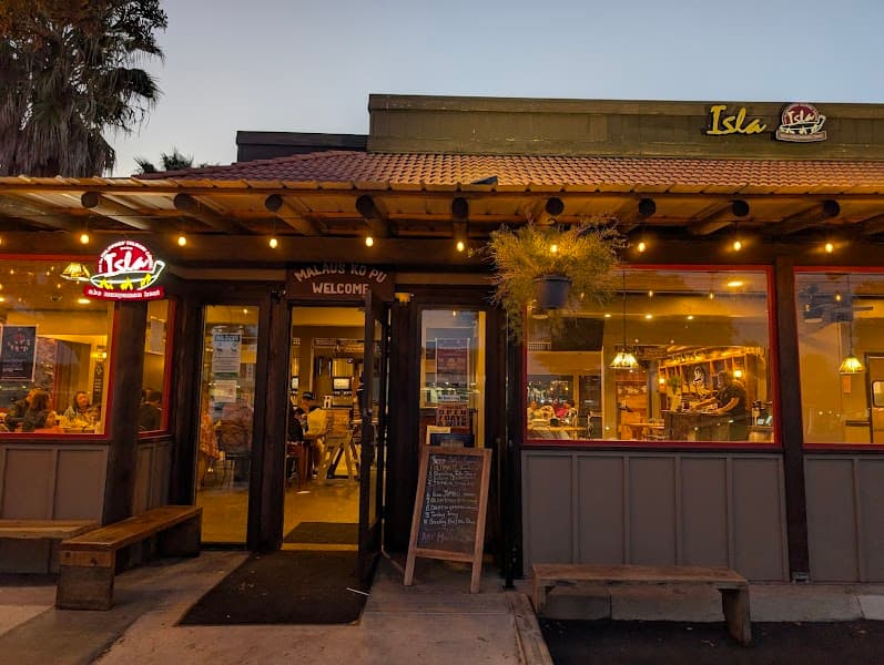 Isla Restaurant