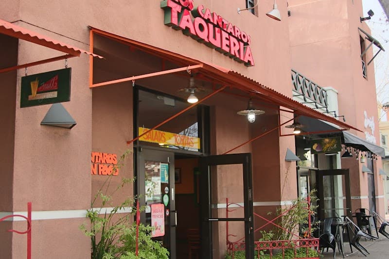 Los Cantaros Taqueria