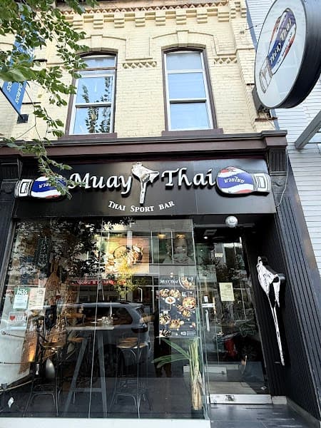 Muay Thai Bar & Restaurant
