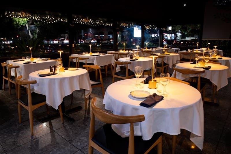 NAR Restaurant