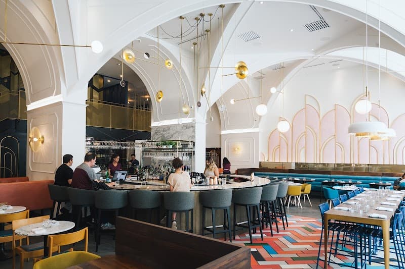 Oretta King West