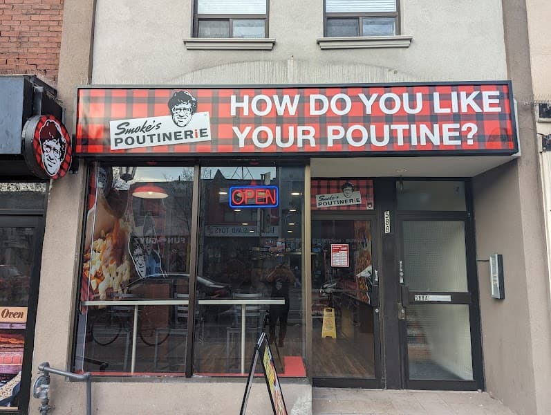 Smoke's Poutinerie Danforth