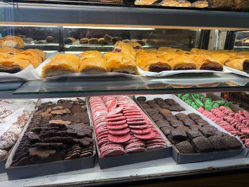 The Hungarian Pastry Shop