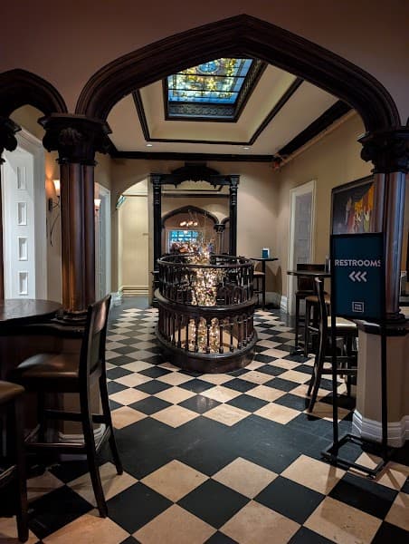 The Keg Steakhouse + Bar - Mansion